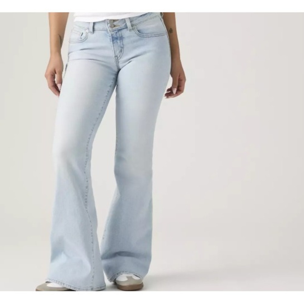 Levi's Superlow Flare Jeans Size 31 Light Wash Y2K Boho Denim